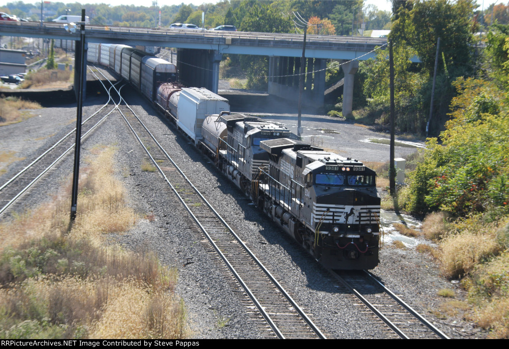 NS 9341 leads train 24N out of Enola yard